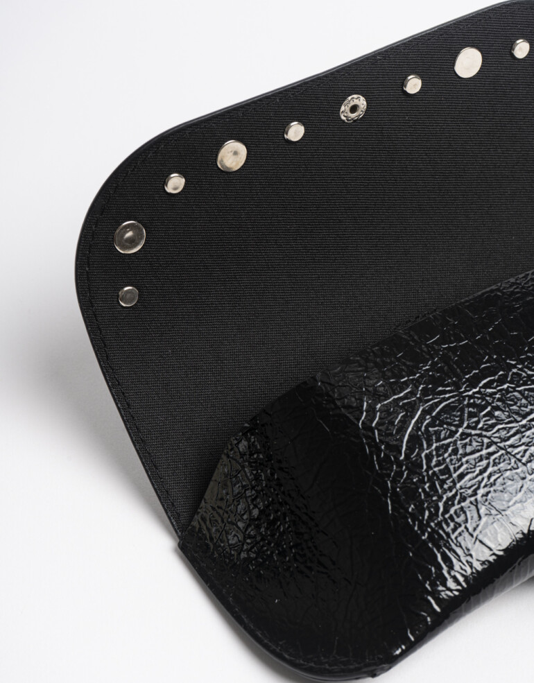 Estuches Anteojos PU Estuche De Pu Crocco Con Tachas. - Combinacion Bicolor