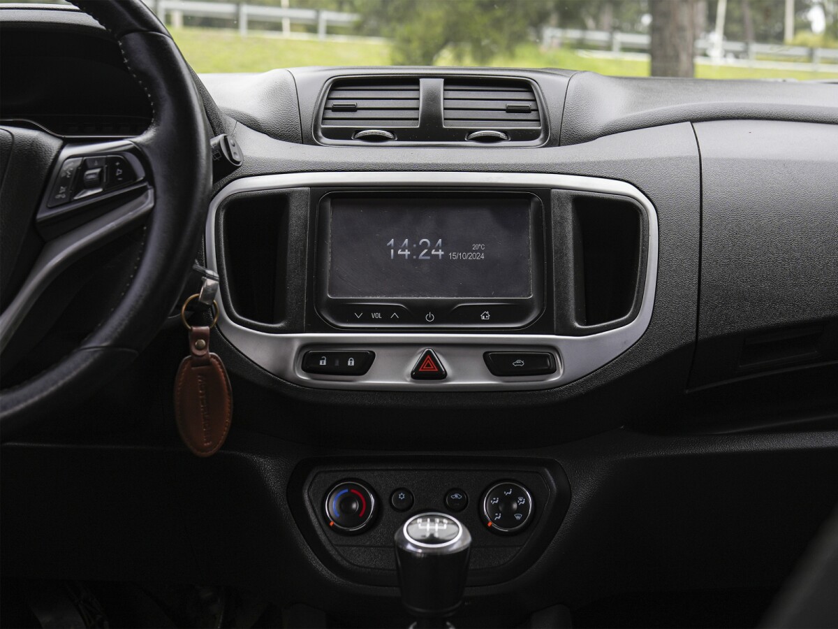 Chevrolet Spin Active LTZ 1.8 Extra Full| Permuta / Financia Chevrolet Spin Active LTZ 1.8 Extra Full| Permuta / Financia