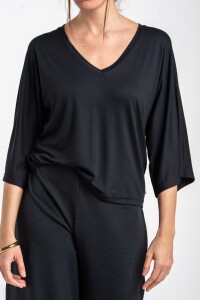 Remera Negro