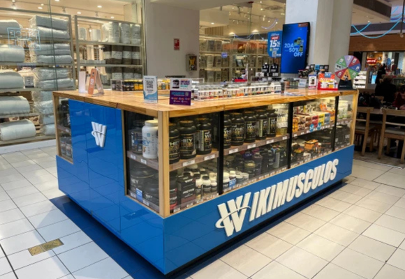 Wikimusculos - Tres Cruces Shopping