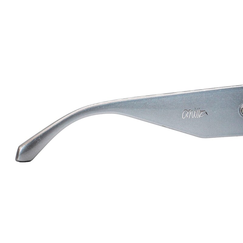 Lente de Sol Chilli Beans Anitta Plateado espejado