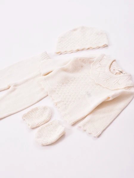 CONJUNTO RECIEN NACIDO OFF WHITE