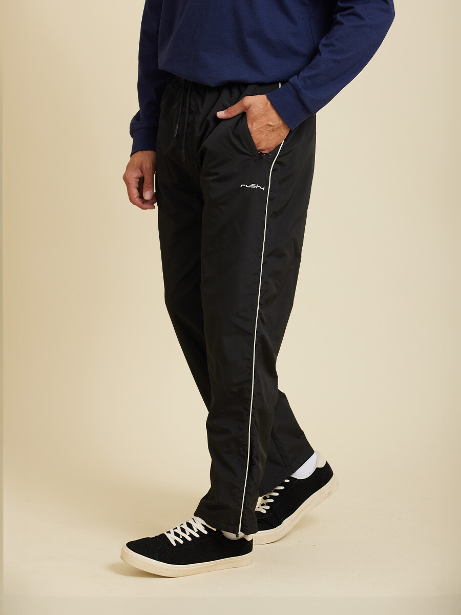 PANTALON NYLON LUCIO RUSTY - Negro 