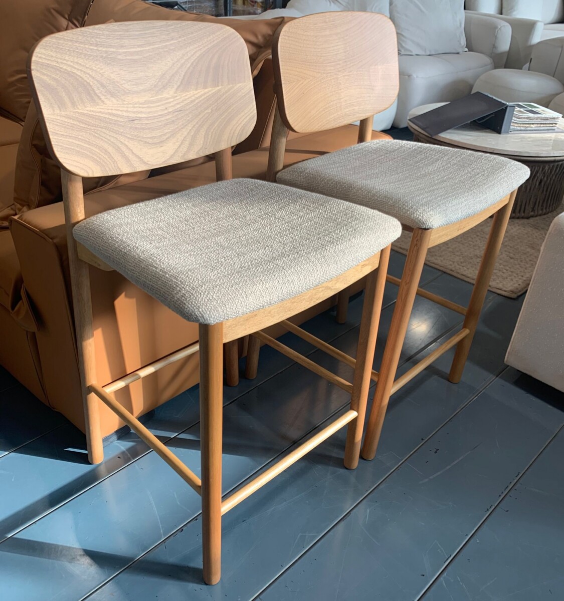 Banqueta Ive Baja Tauari 