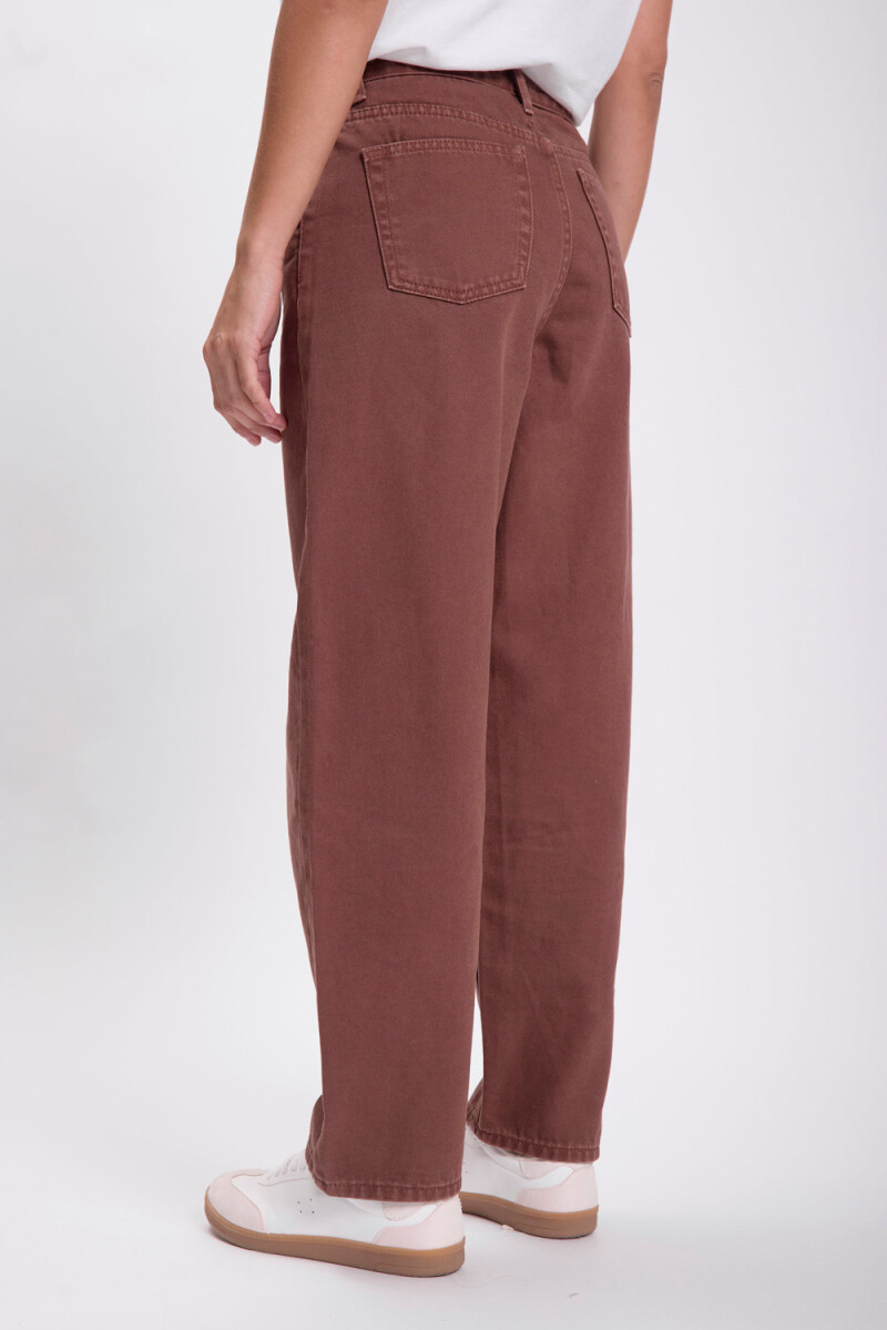 Pantalon jean recto Marrón