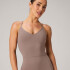 Enterizo Booty Scrunch Pureluxe V-Back Enterizo 4 Mujer Desert Shadows