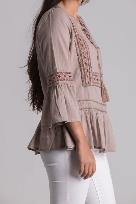 BLUSA INDIRA BEIGE