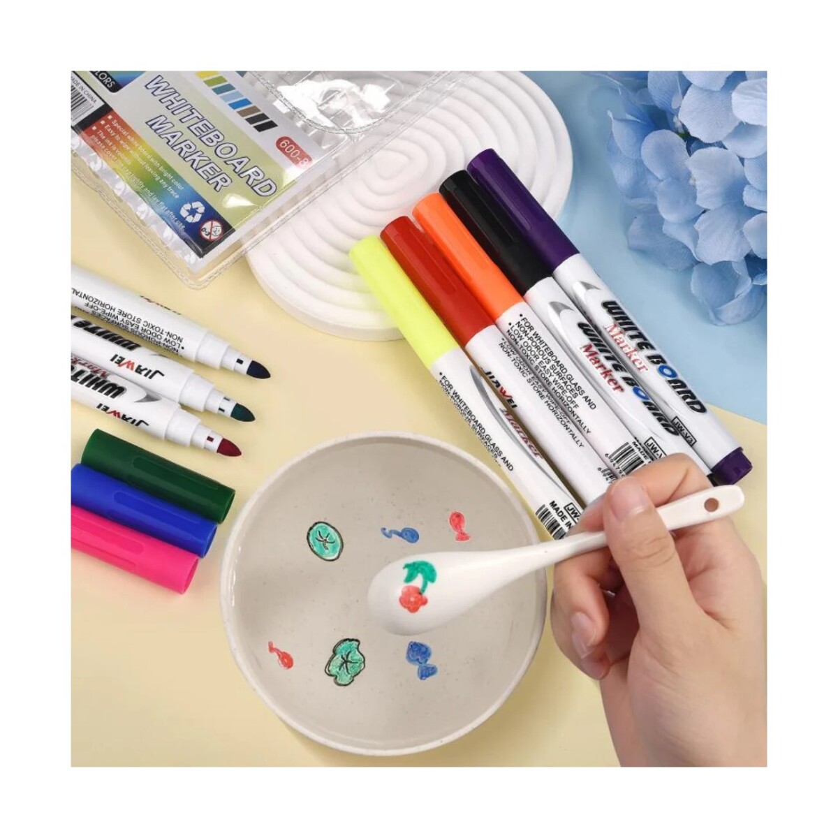 SET DE 12 MARCADORES MÁGICOS PARA DIBUJAR EN AGUA 