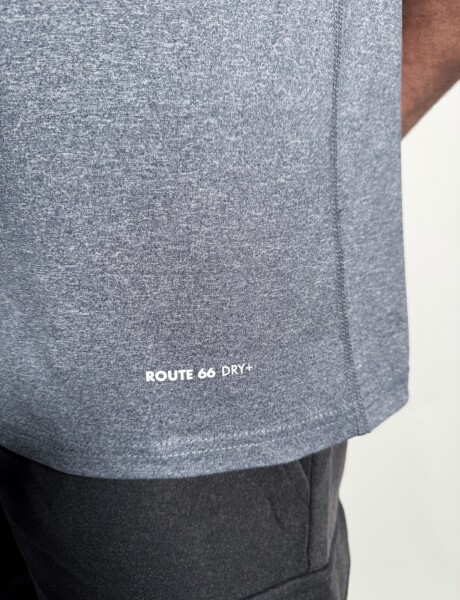 Remera deportiva DRY+Jair Topo