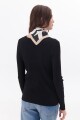 SWEATER ESCOTE V NEGRO