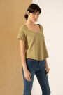 REMERA PEONIA Verde Oliva