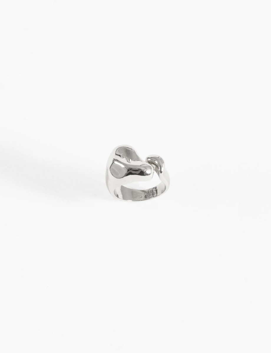 Anillo machacado - plateado 