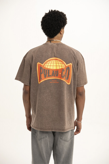 Remera Pulau WW Marrón