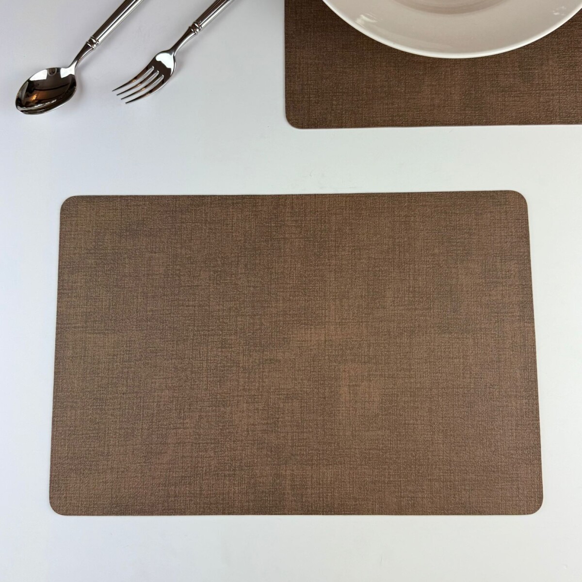Individual de Símil Cuero 45cm x 30cm - Marrón 