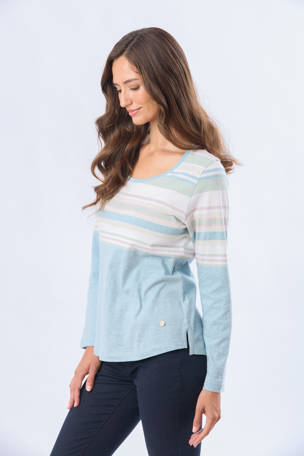 REMERA RAYADA DE ALGODÓN Pistacho