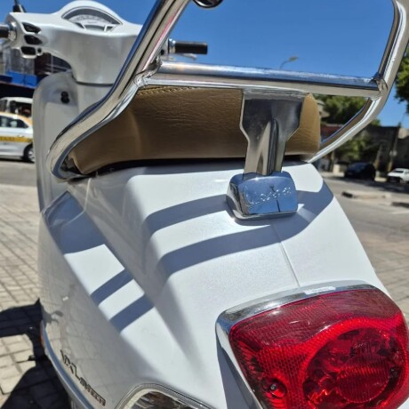 Vespa VXL 150 Blanco