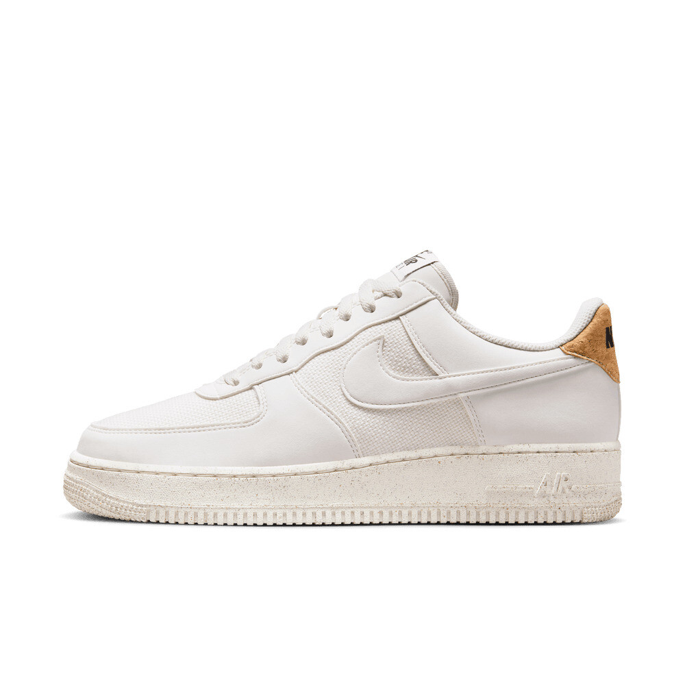 Zapatillas air force 1 07 lv8 2025
