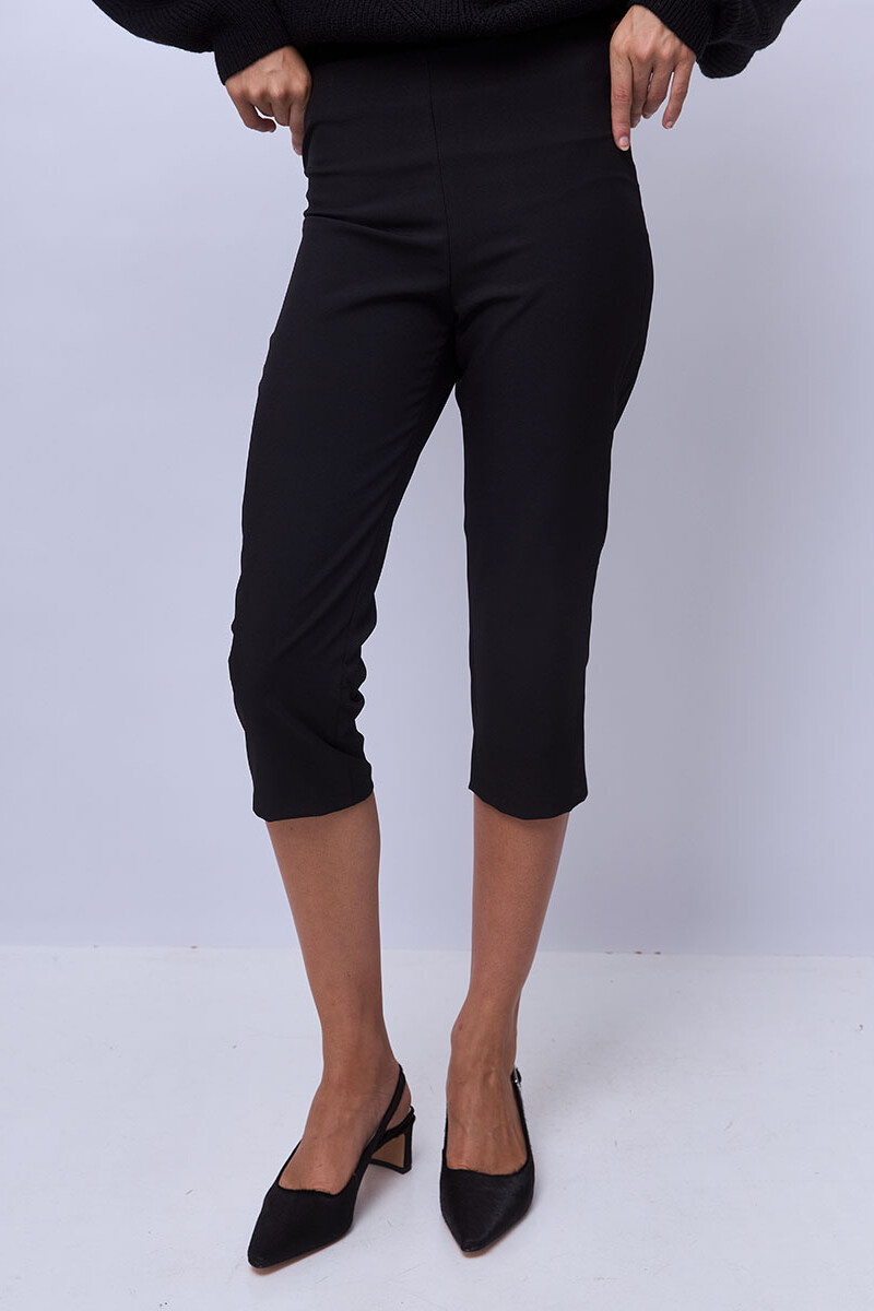 Capri Black