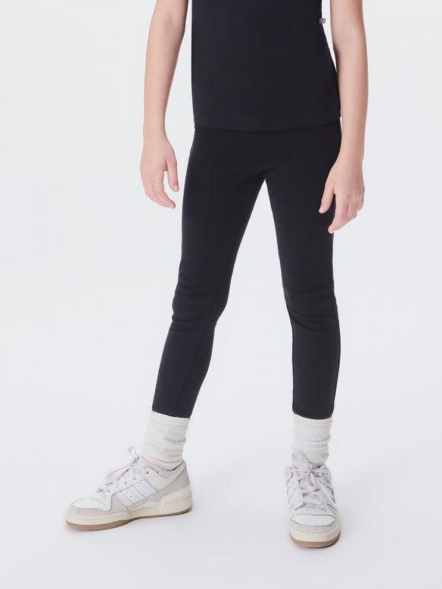 CALZA BÁSICA - NEGRO 
