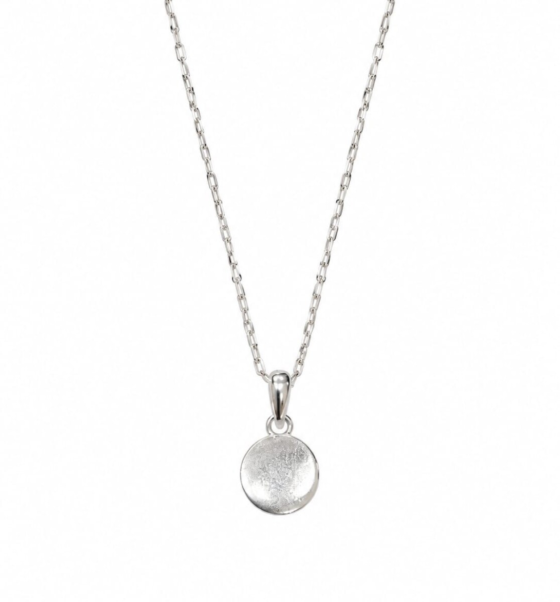 Cadena con medalla pequeña 