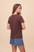 REMERA VACATION Chocolate