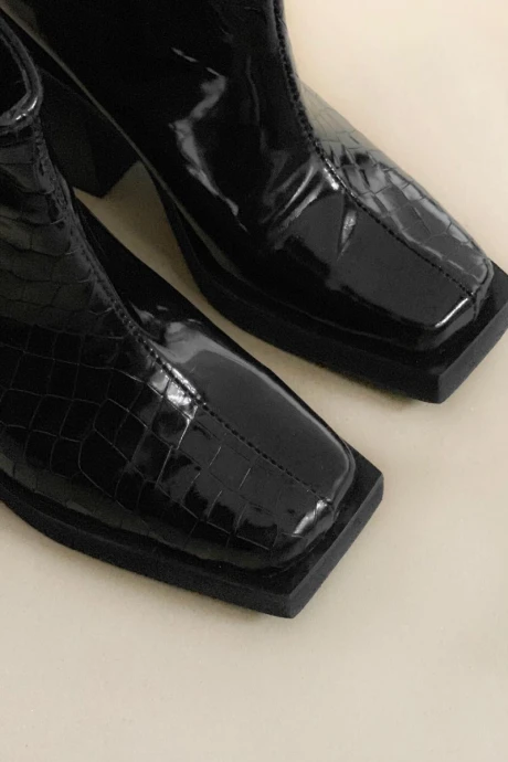Bota Geneva