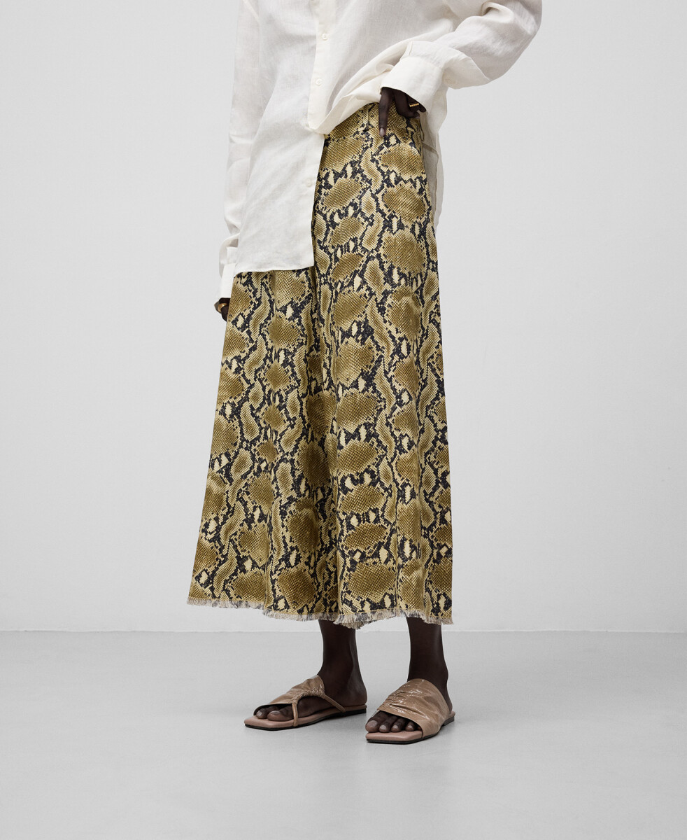 PANTALÓN CROPPED 