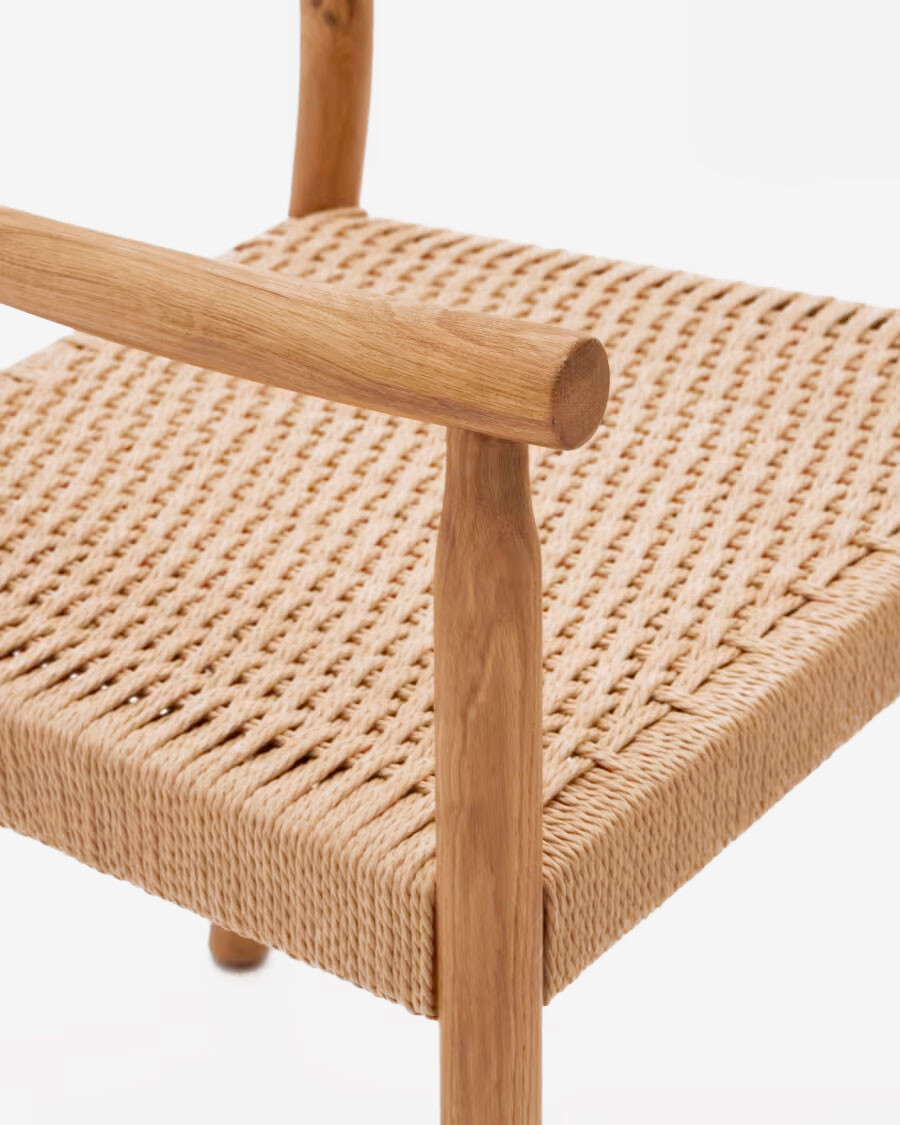 Silla Yalia de madera maciza de roble con acabado natural y asiento de cuerda FSC 100% Silla Yalia de madera maciza de roble con acabado natural y asiento de cuerda FSC 100%