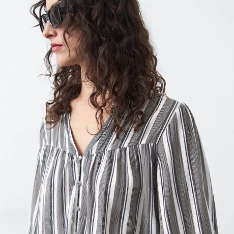 CAMISA TOPACIO Negro/Blanco