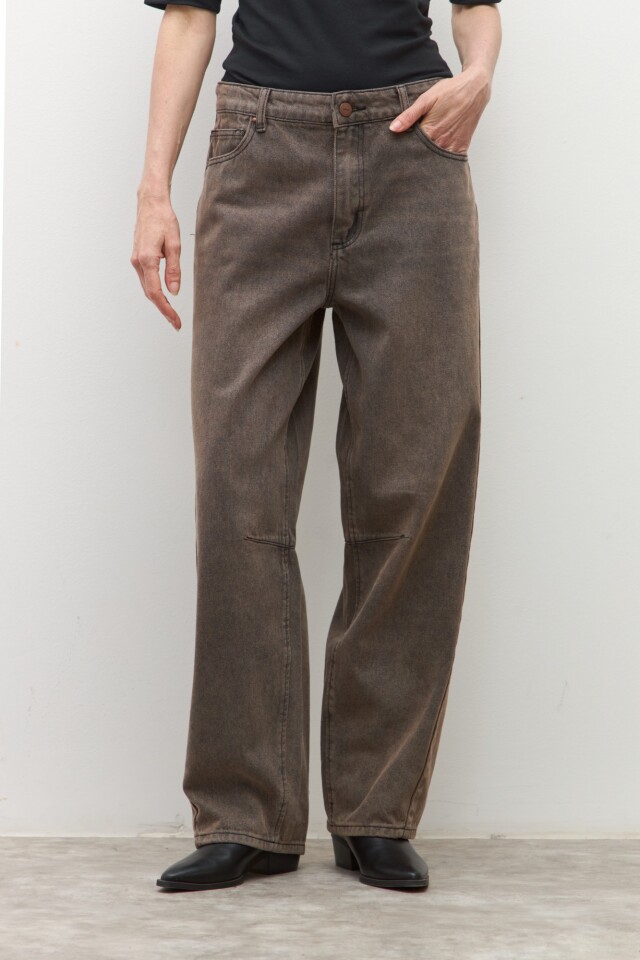 Jean barrel Etta chocolate