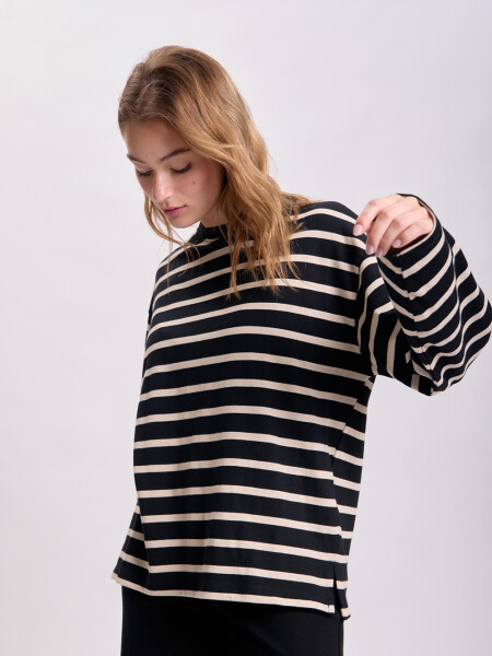 Remera rayas Negro