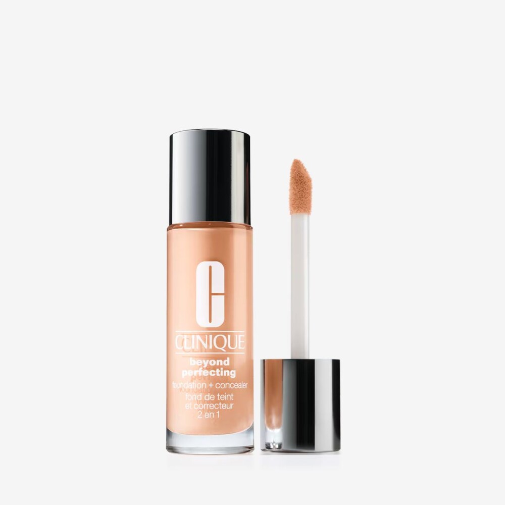 Clinique Beyond Perfecting Foundation & Concealer Moderately Fair Vanilla