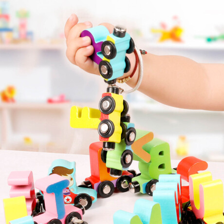 Tren Autitos Alfabeto Magnético De Madera Para Niños Jug019021