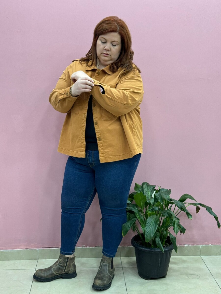 Sobre camisa Georgi Camel
