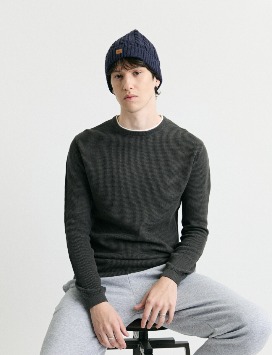 470169 SWEATER FERAUD Gris Oscuro