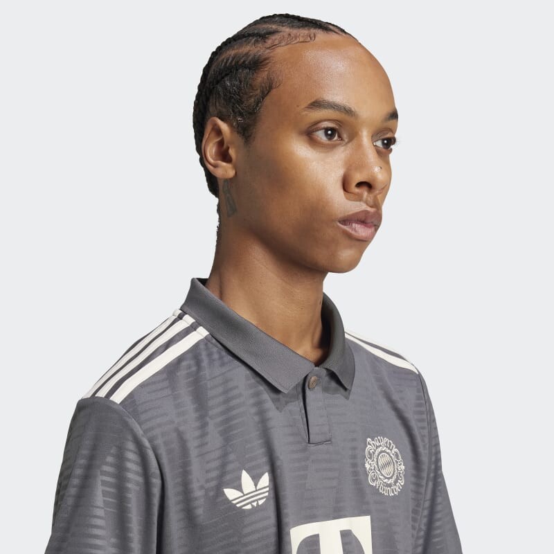 Camiseta Adidas Bayern 24/25 Wiesn Gris
