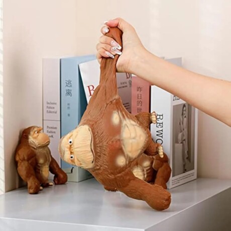 Muñeco Squeeshie Gorila de Goma de Arena 001