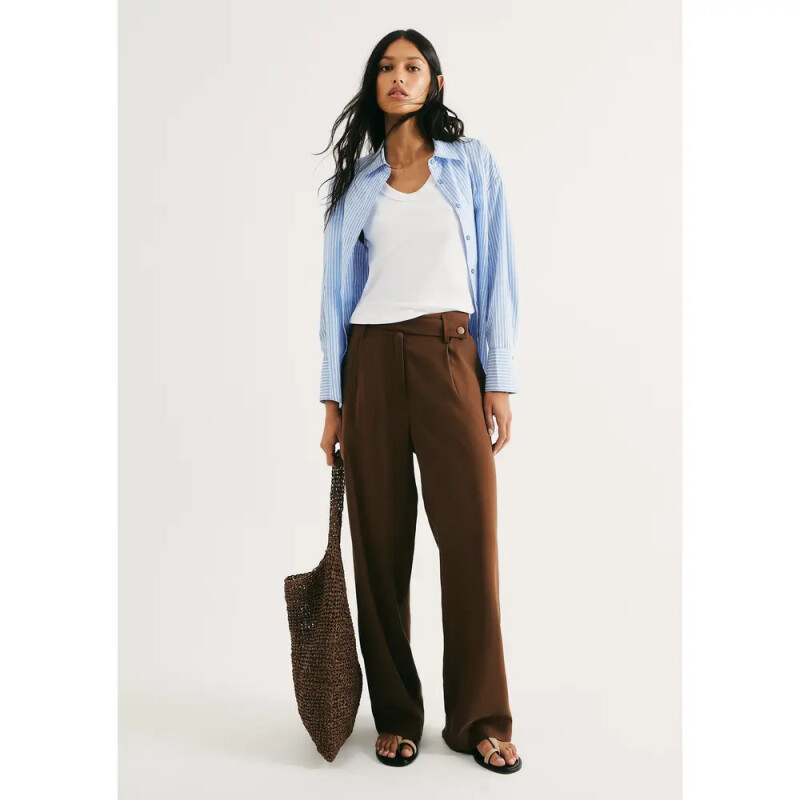 CALCA FEM MARROM ESCURO