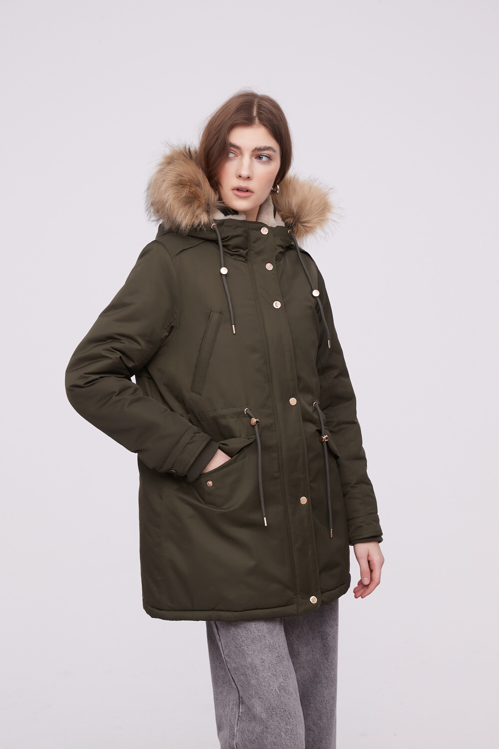 Campera Otok Verde Oliva Oscuro