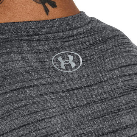 REMERA UNDER AMROUR TECH TIGER Black & Grey