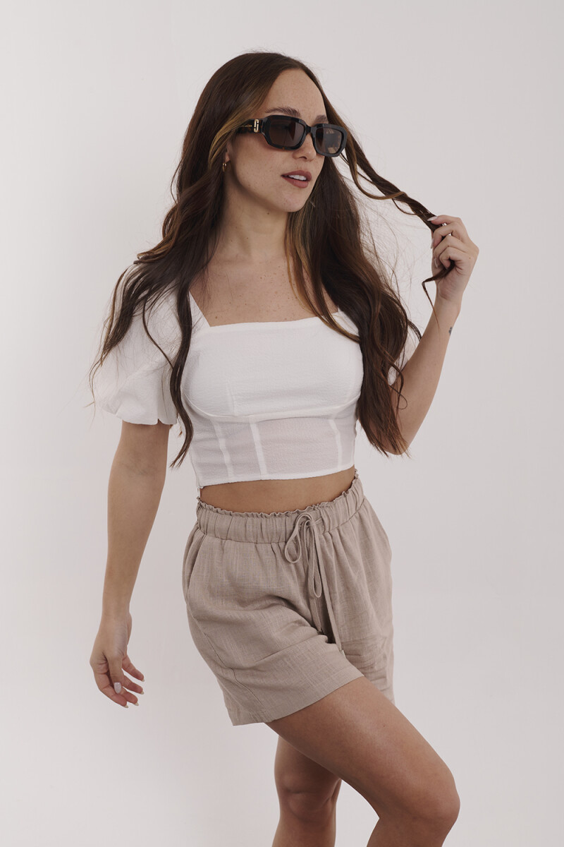 SHORT NAYA VISON