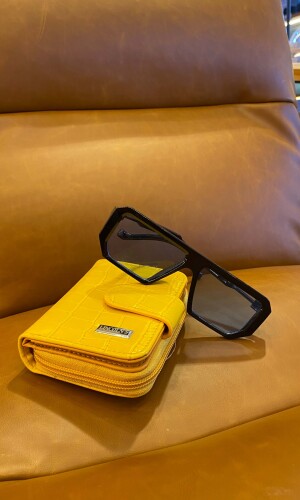 BILLETERA PALOMA MOSTAZA