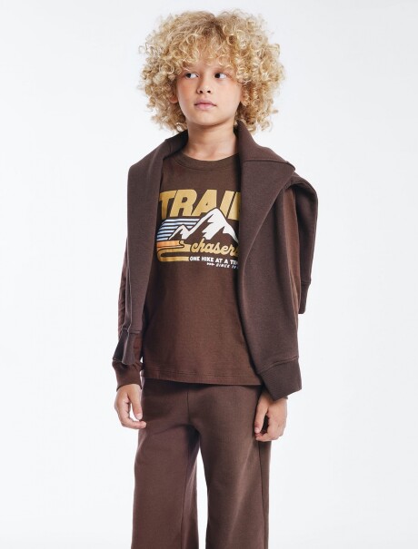 CAMISETA MANGA LARGA INFANTIL CON ESTAMPA MARRÓN