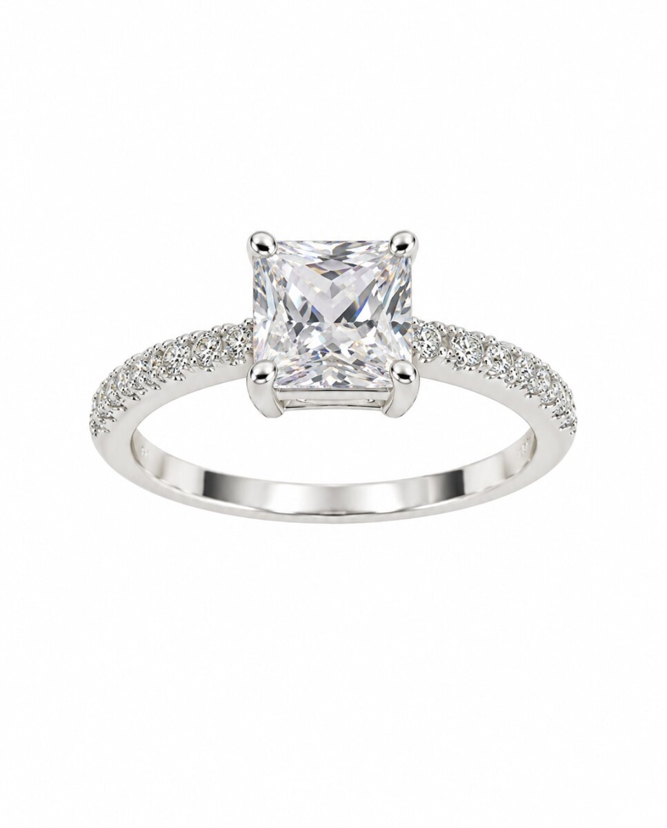 Anillo con zirconia talla carre al centro 