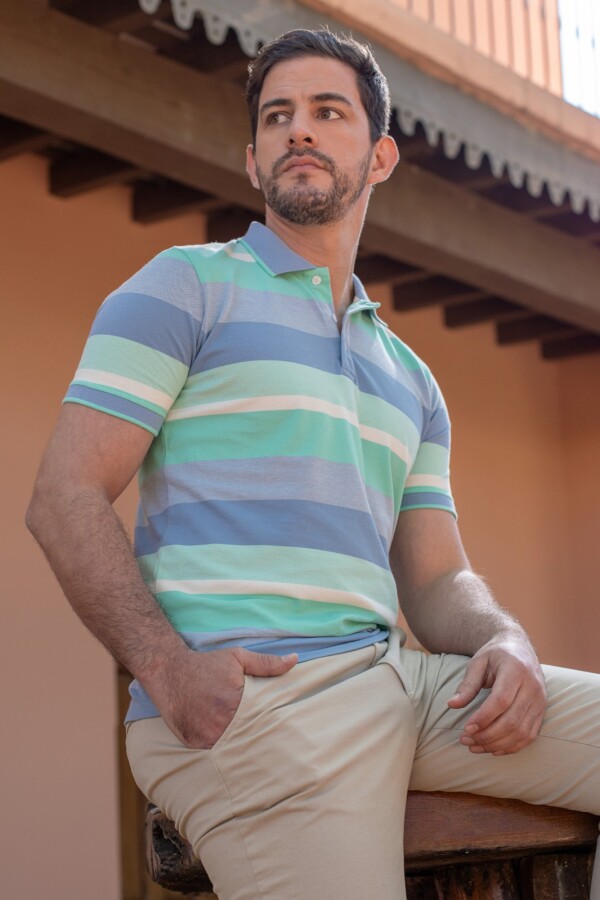 Remera Polo. Celeste , Verde Agua y Blanco.