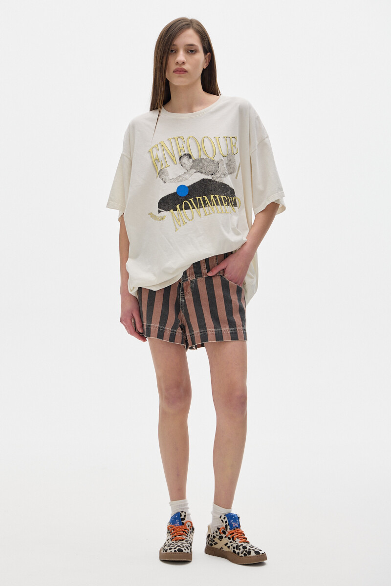 T-shirt Boxy Enfoque