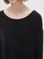 Remera Capachoas Negro