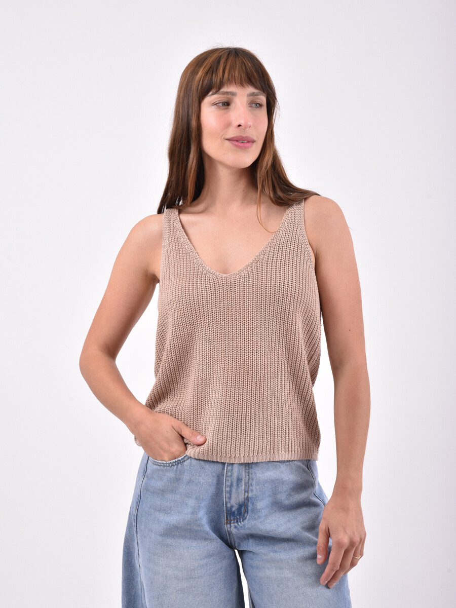 MUSCULOSA MIRELA - BEIGE OSCURO 