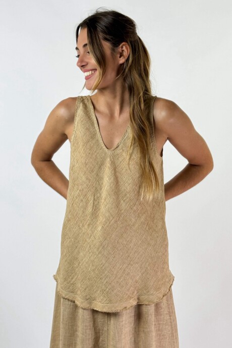 TOP GROSELLA Camel