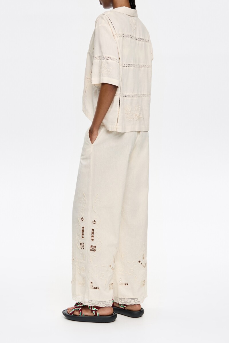 PANTALÓN Crema